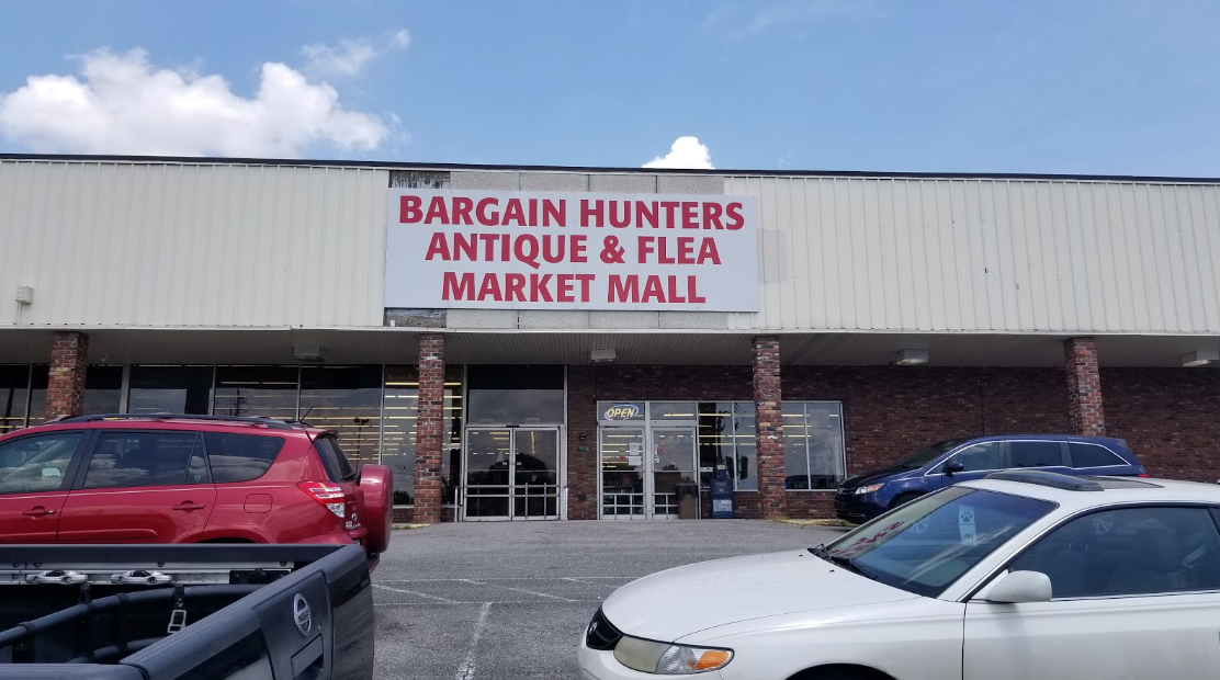 Bargain Hunters and Flea Market Mall